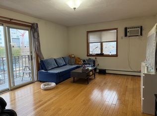 7 North St APT 2B, Somerville, MA 02144