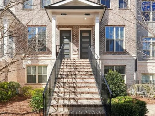 4215 Deming Cir, Sandy Springs, GA 30342