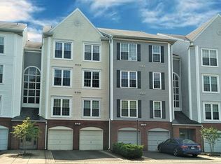 273 S Pickett St, Alexandria, VA 22304