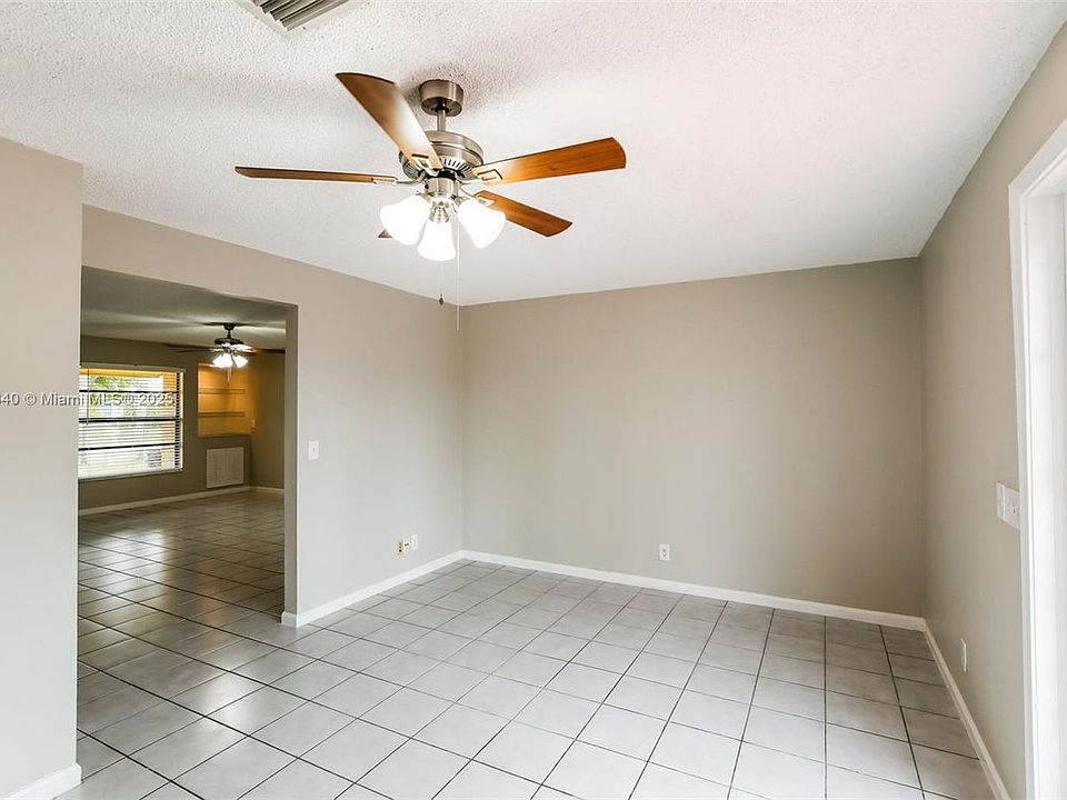 1st image of 164 Santa Monica Ave