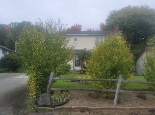 41 College Lodge Rd, Indiana, PA 15701