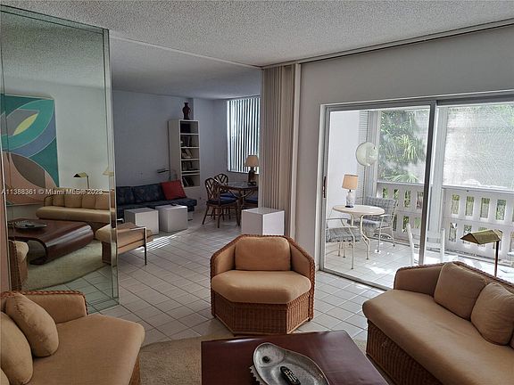 5th image of 4001 Hillcrest Dr APT 308