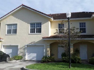 1245 NW 27th Ave, Pompano Beach, FL, 33069