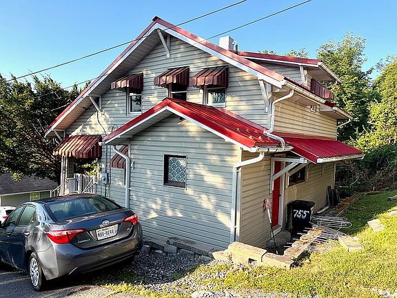 2nd image of 755 Naomi St
