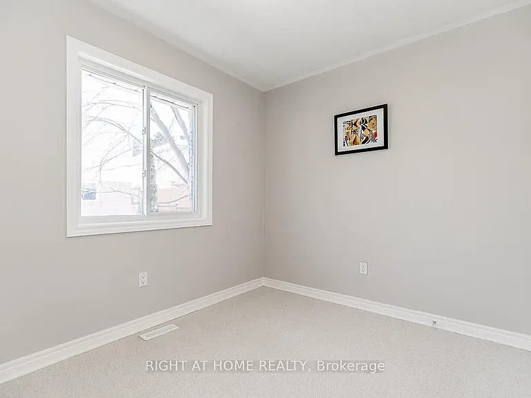 6 Peter St — Photo 20