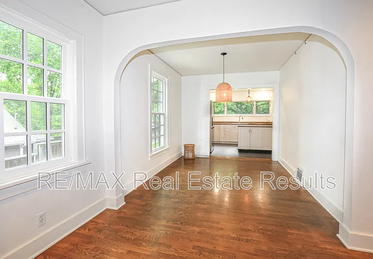 610 N Olive Ave — Photo 15