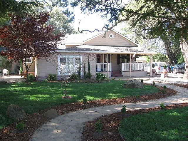 16920 Farley Rd photo 1