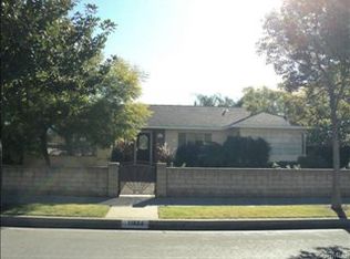 11624 Rives Ave, Downey, CA 90241