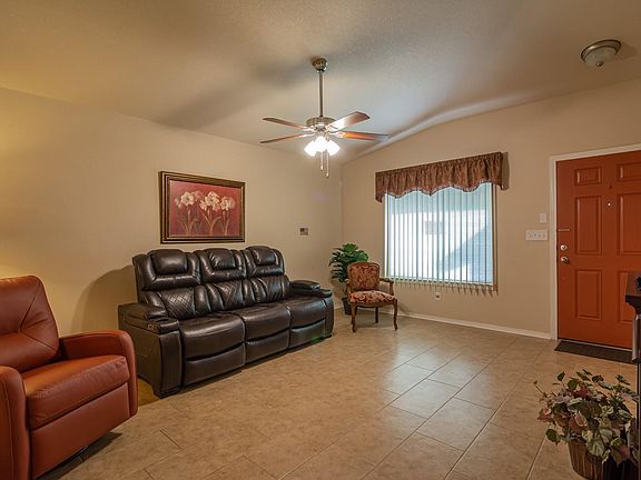 4th image of 3744 Loma Esteban Dr