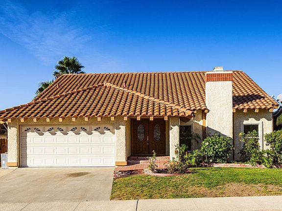 4th image of 2807 Cedar Wood Pl