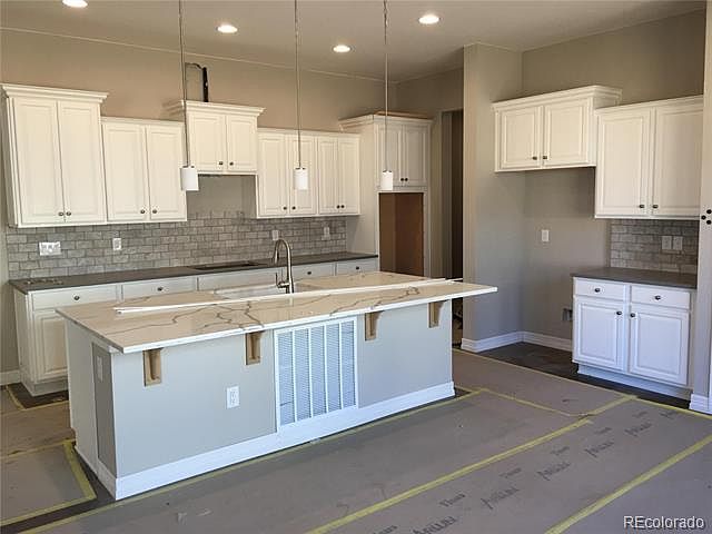 2nd image of 703 Gilpin Cir