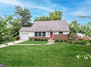 16 Hilltop Pl, Baltimore, MD 21228