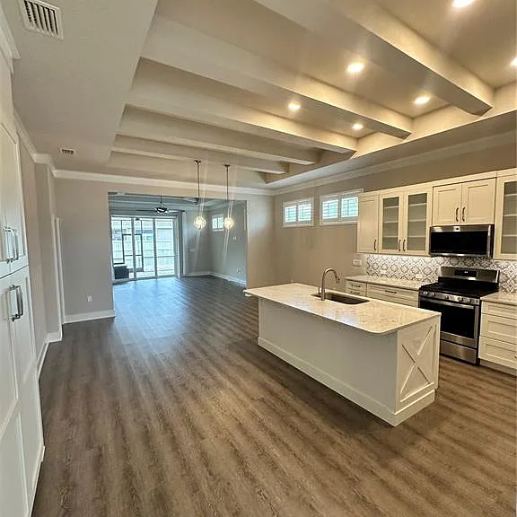 12316 SW 5th Ave — Photo 7