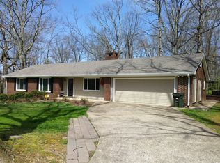 111 Norvell Dr, Signal Mountain, TN 37377