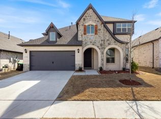 1328 Stoneleigh Pl, Aubrey, TX 76227