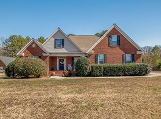 341 Keswick Dr, Chatsworth, GA 30705