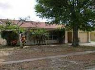 22 Burning Tree Ln, Boca Raton, FL 33431