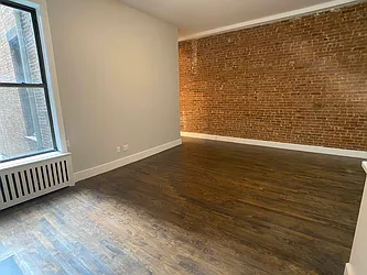 Rented by Tourma Realty LLC