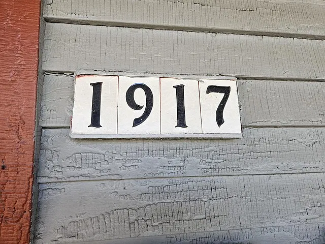 2 bed, 950 sqft, $925 — Photo 2