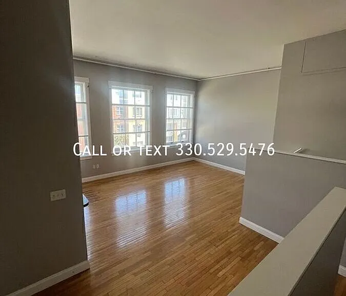 2404 Prospect Ave — Photo 48