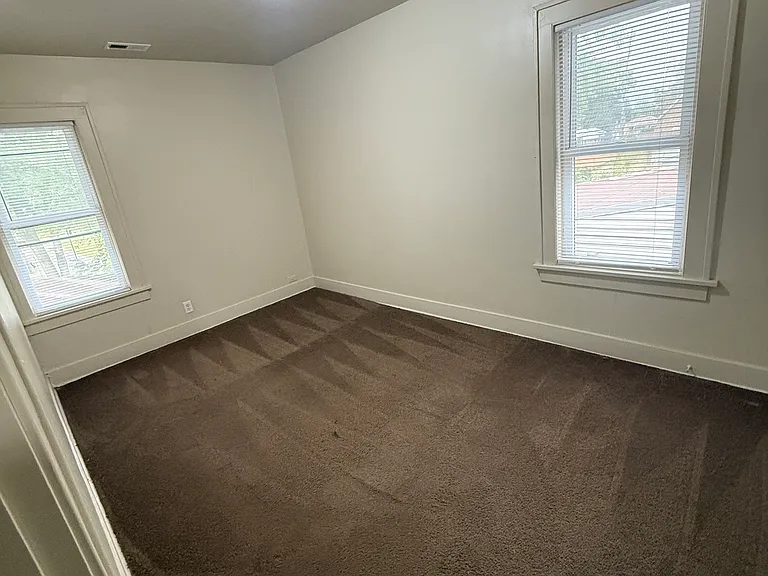14622 Princeton Ave #2 — Photo 10