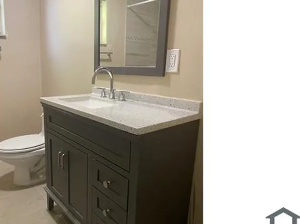 5981 NW 24th Pl, Fort Lauderdale, FL 33313