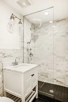 Sold by Compass | media 13