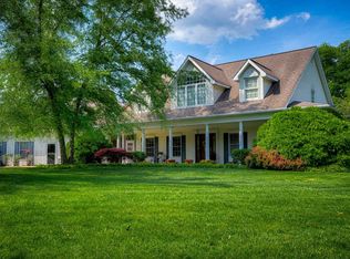 10769 E Hickory Ridge Ln, Huntingburg, IN 47542