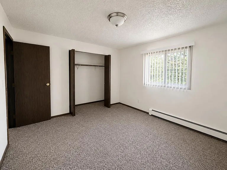 2717 N Washington St #4 — Photo 5