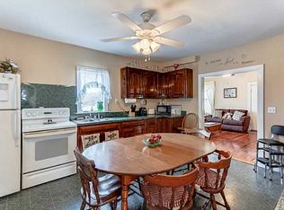 126 Collins St, Woonsocket, RI 02895