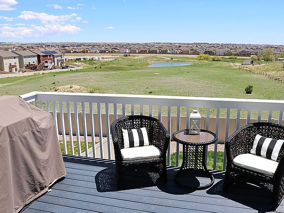 Exterior - Back Deck