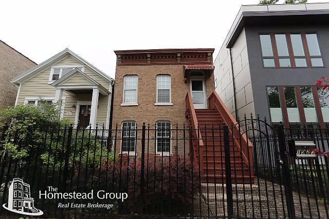 1st image of 1923 W Superior St