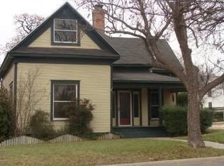 200 W Boggess St, Saint Jo, TX 76265