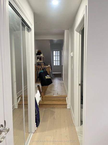 Toronto House for rent - 3 Bedrooms — photo 7
