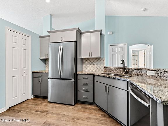3rd image of 3454 Trevino Cir