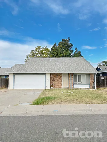 4673 Tallyho Dr Photo 1