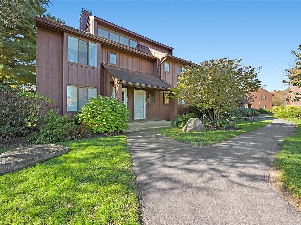 1st image of 371 Panorama Drive #371