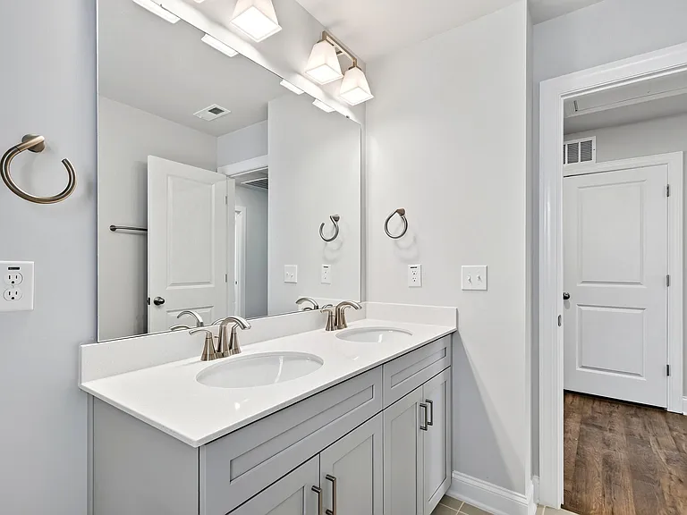 801 Portland Rose Dr — Photo 30