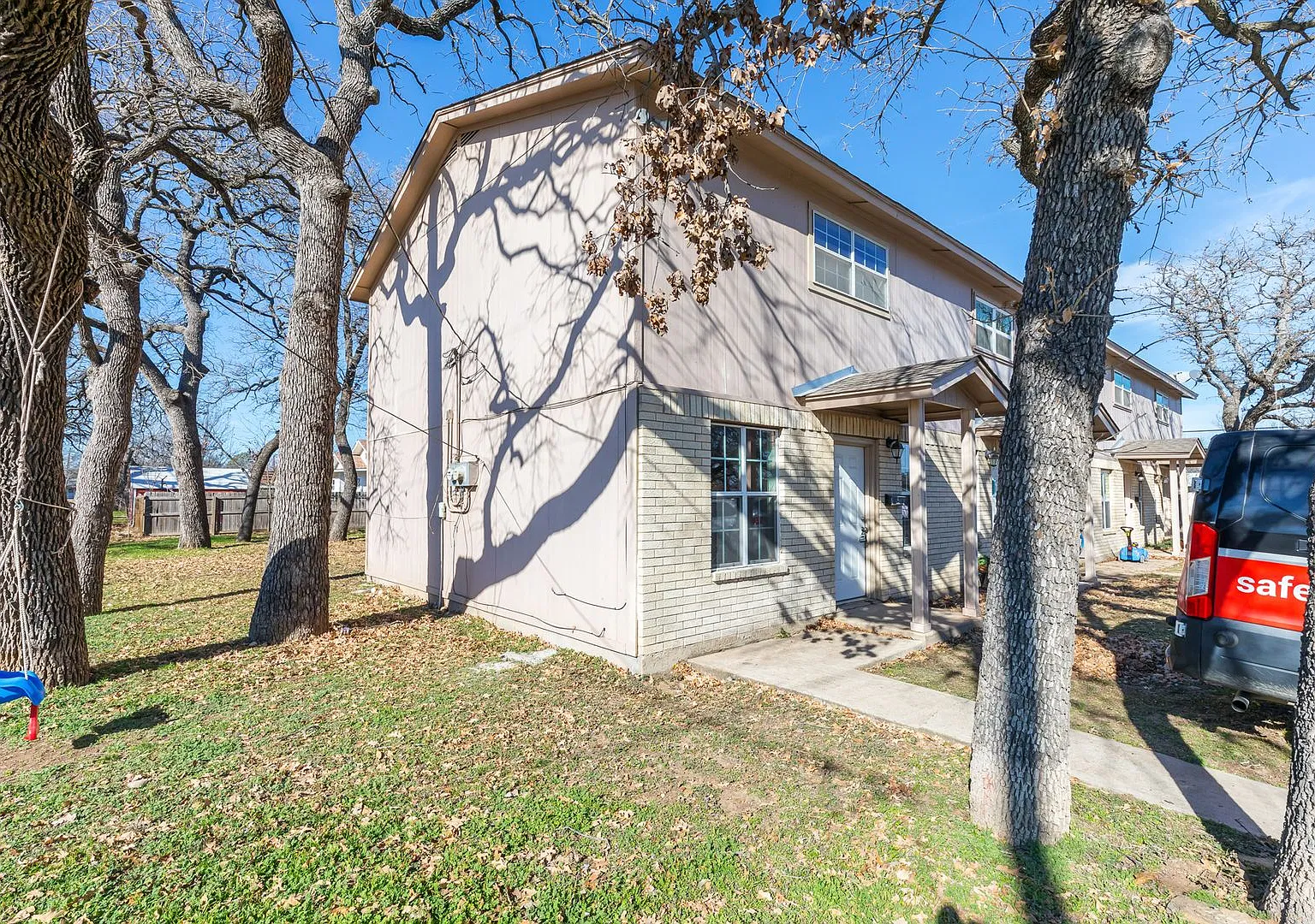 701 S Marsh — Photo 4