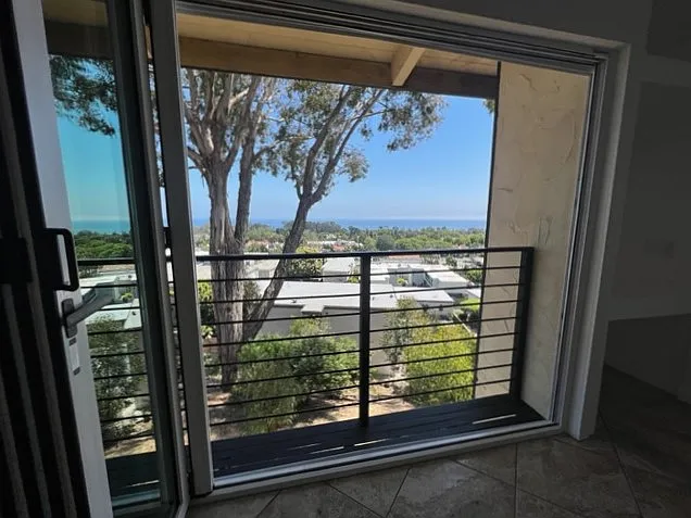 Channel View Apartments — Photo 44