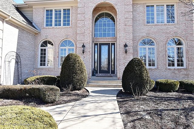1st image of 4608 Sunningdale Dr