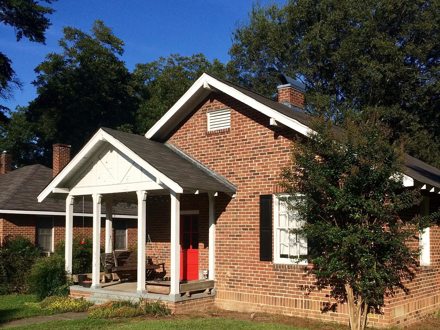 2 bed, 1200 sqft, $1,250 — Photo 2