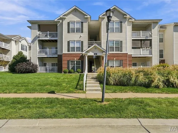 31 Kassebaum Ln APT 107, Saint Louis, MO 63129