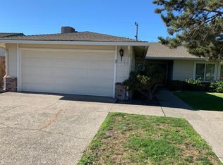 966 E Edison St, Manteca, CA 95336