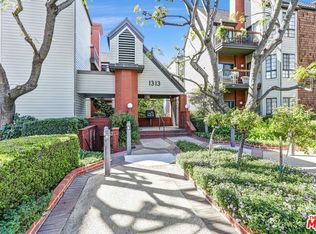 1313 Valley View Rd APT 213, Glendale, CA 91202