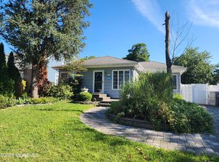 605 Delaware Ave, Point Pleasant Beach, NJ 08742