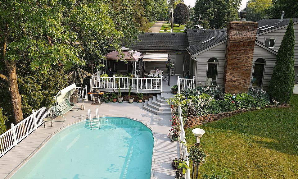 1st image of 9206 Wild Oaks Cir