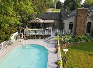 9206 Wild Oaks Cir, South lyon, MI