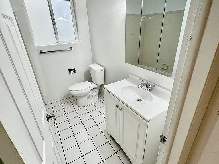 778 N 300 W #2 — Photo 7