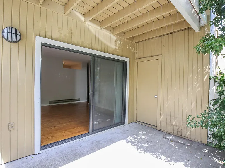 79 Schooner Ct — Photo 19